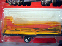 Majorette 300 Series - Renault 2.5 Sedan and Glider Trailer