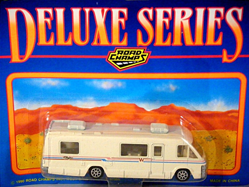 Road Champs Deluxe Series - Winnebago Chieftain RV Motorhome