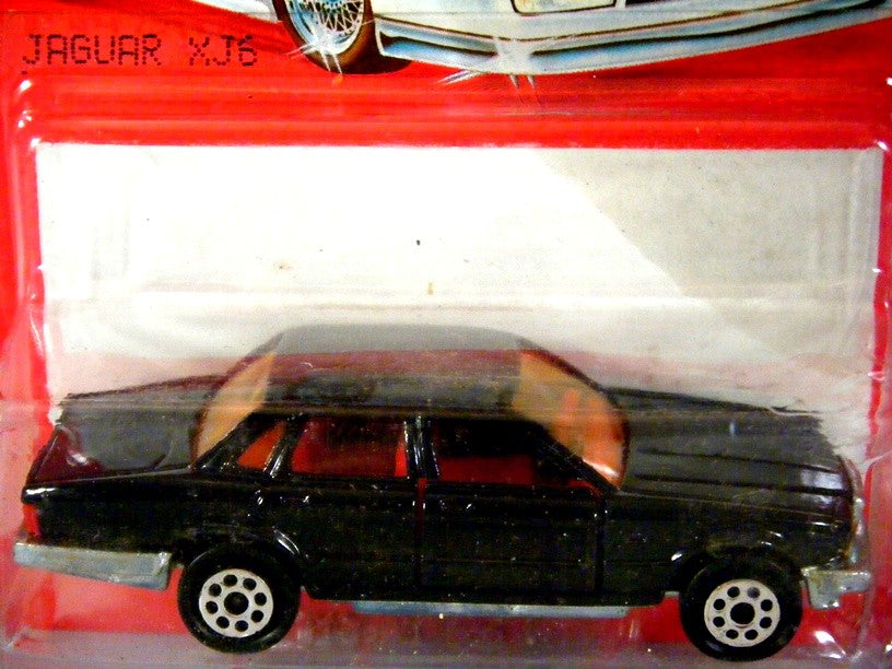 Majorette - Jaguar XJ6 Sedan