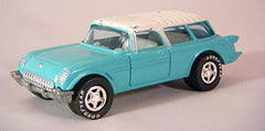 Johnny Lightning Classic Customs Corvettes – 1954 Chevrolet Corvette Nomad  