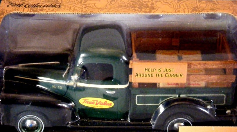 Ertl - 1940 Ford Pickup Tuck - True Value Series  Bank
