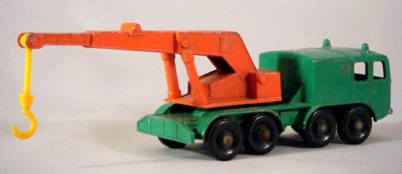 Matchbox Regular Wheels MB 30C-2 8 Wheel Crane