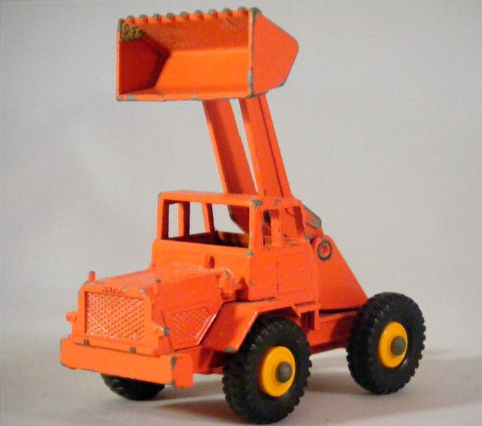Matchbox Regular Wheels - Hatra Tractor Shovel