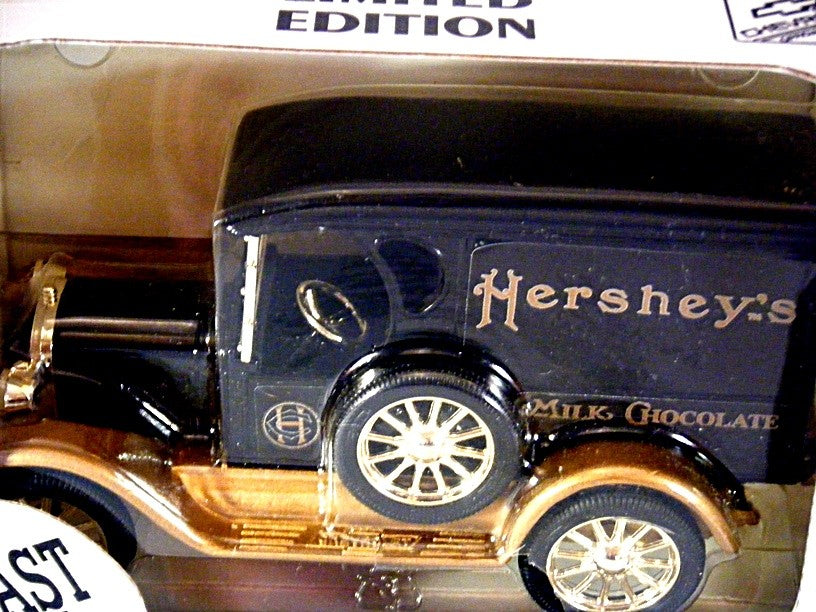 Ertl Savings Bank Series - 1923 Chevrolet Hershey's Delivery Van 
