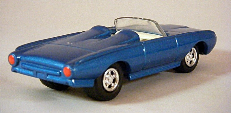 Johnny Lightning 1962 Ford Thunderbird Custom