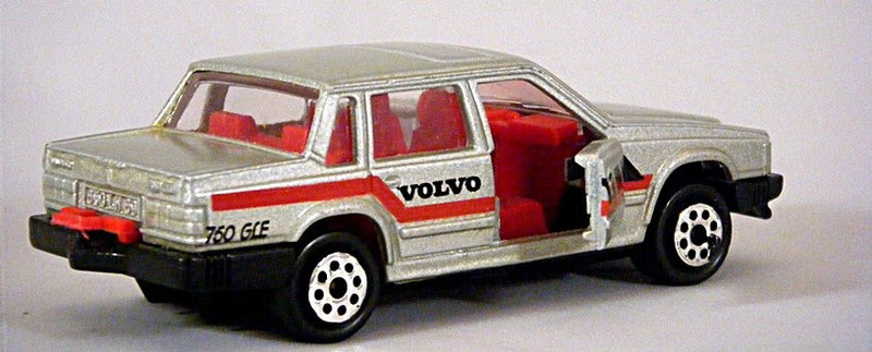 Majorette - Volvo 760 GLE Sedan