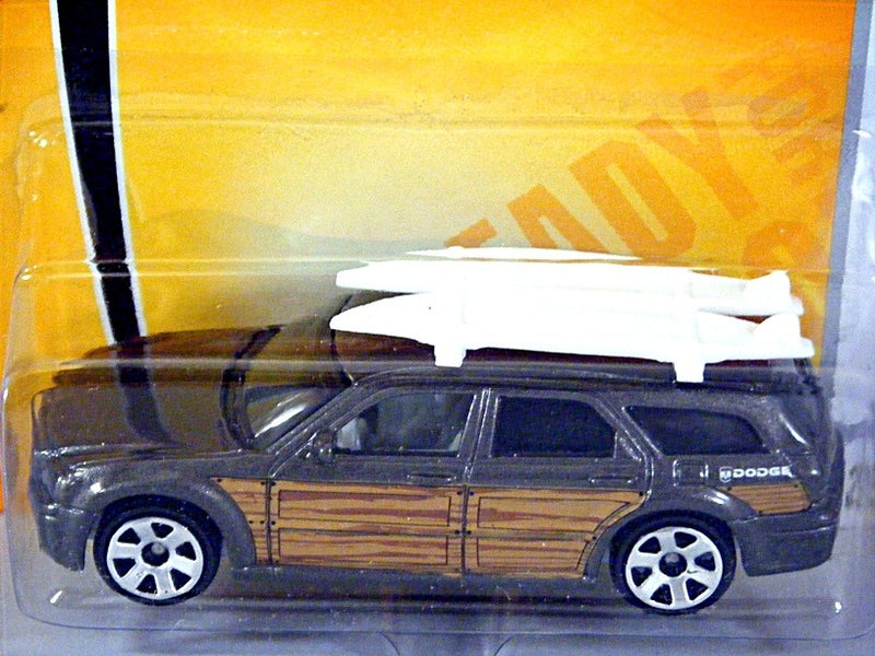 Matchbox Dodge Magnum Surf Woody