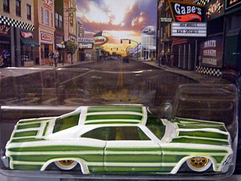 Hot Wheels Boulevard - 1965 Chevrolet Impala Lowrider