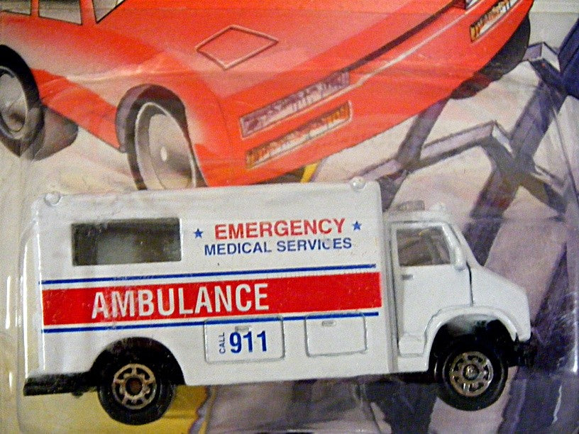 Maisto Turbo Thread Series - EMT Ambulance