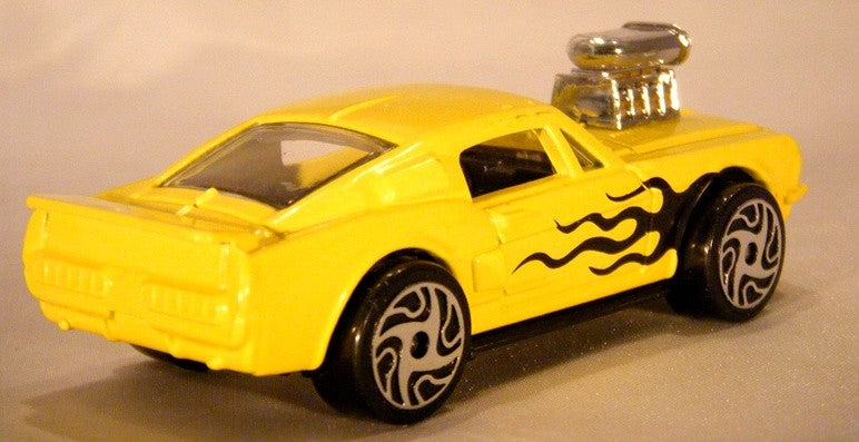 Racing Champions Street Wheels Series- Ford Mustang Shelby Fastback