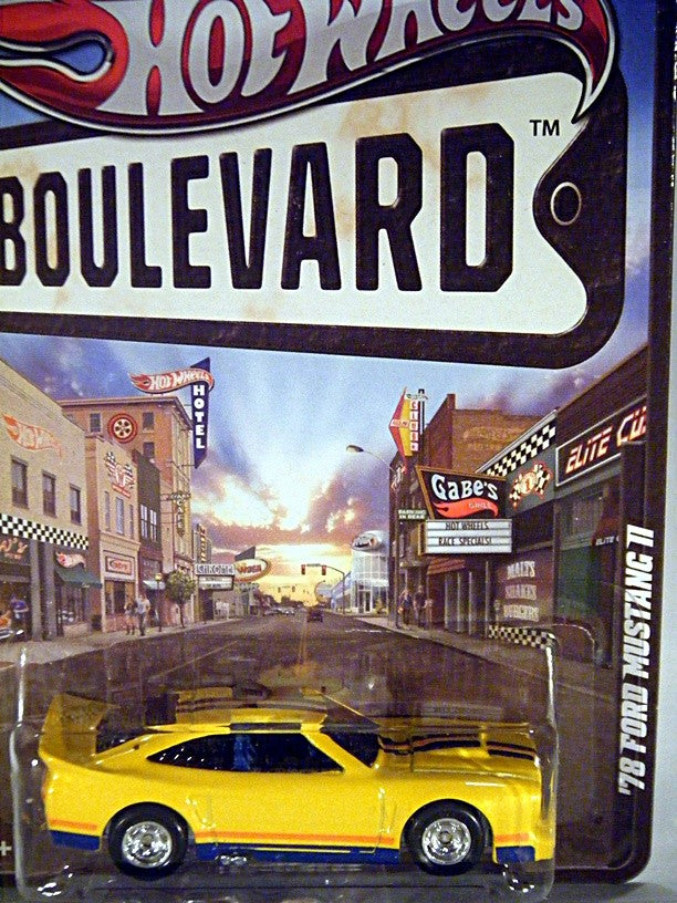 Hot Wheels Boulevard Series - 1978 Ford Mustang II Fastback