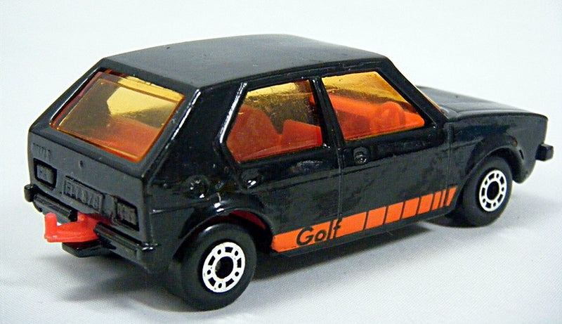 Matchbox - Volkswagen Golf (Rare Dinky Base)