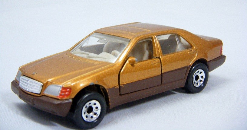 Matchbox World Class Series - Mercedes 600 SEL Sedan