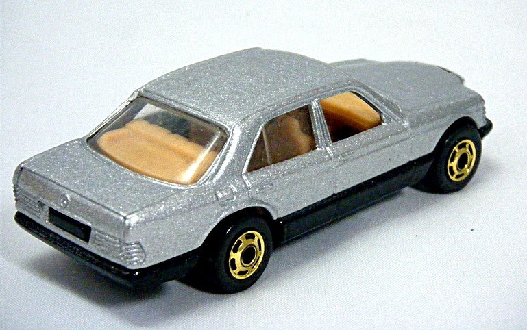 Hot Wheels - Mercedes-Benz 380 SEL Sedan