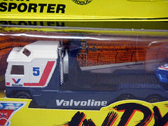 Indy 500 Vavoline Transporter Set