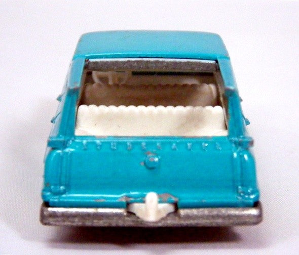Matchbox Regular Wheels (42B-2) Studebaker Lark Station Wagon