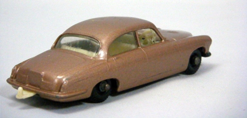 Matchbox Regular Wheels - Jaguar Mark 10 Sedan (MB28-C3)