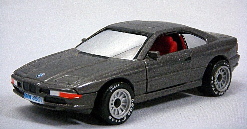 Matchbox World Class Series - BMW 850i Coupe