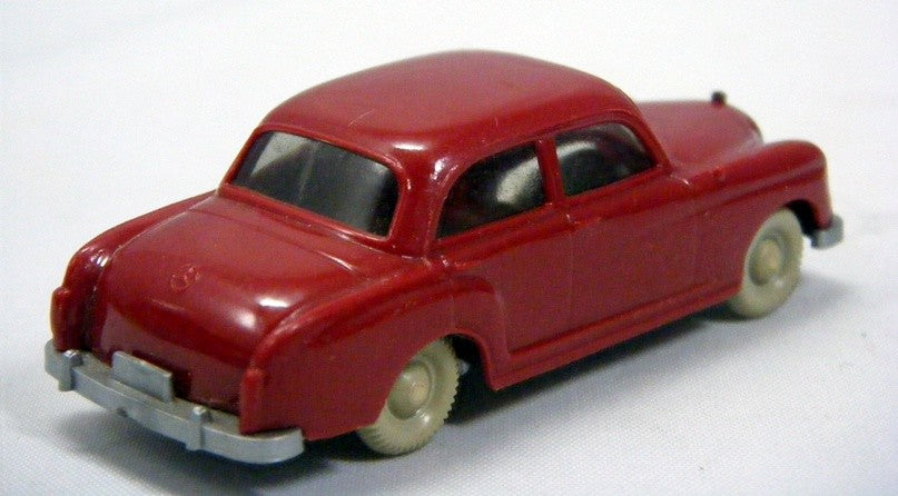 Wiking - HO Scale - Vintage Mercedes-Benz 180 Sedan