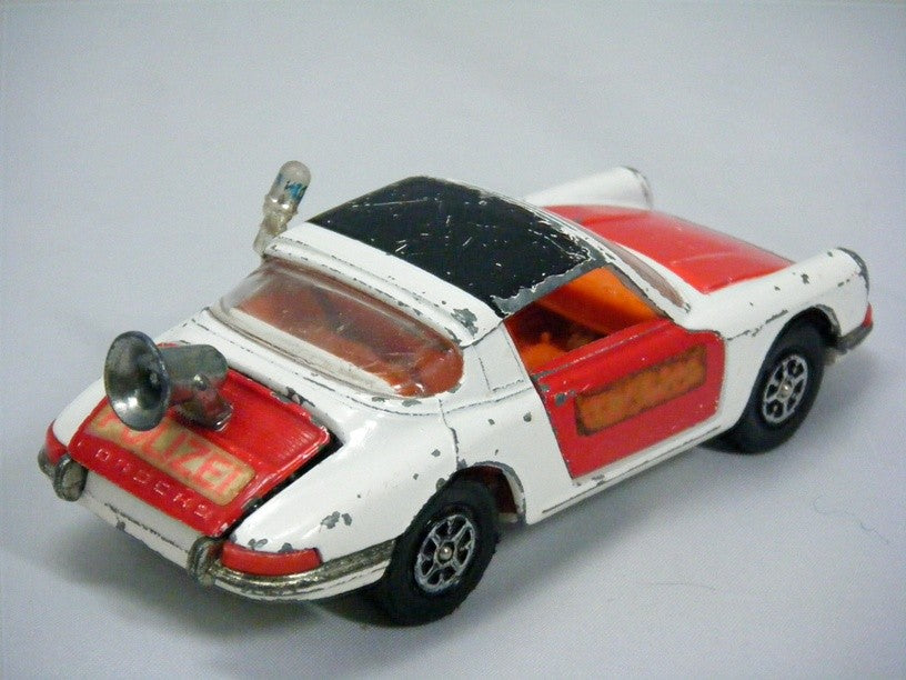 Corgi (509A-2) - Porsche Targa Polizei Car
