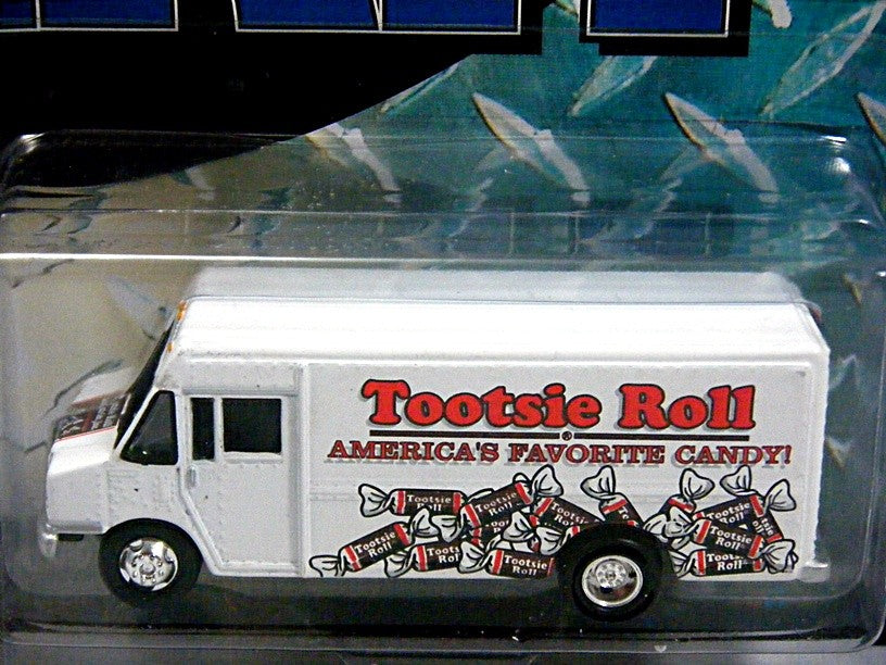 Johnny Lightning True Grit - Tootsie Roll Delivery Truck