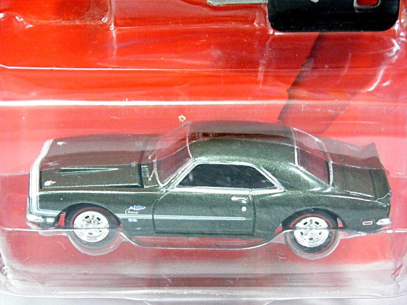 Johnny Lightning Chevy Thunder - 1968 Yenko Chevy Camaro