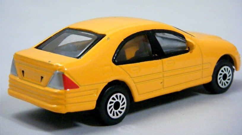 Fast Lane - Mercedes-Benz S Class Sedan