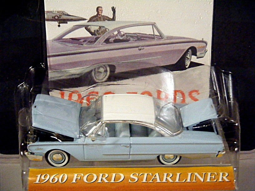 Ertl American Muscle Series - 1960 Ford Starliner