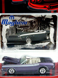 Johnny Lightning MOPAR Mayhem - 1971 Dodge Challenger Convertible