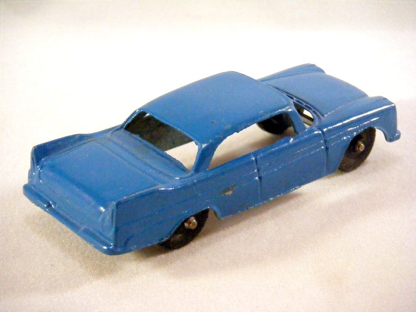 TootsieToy 1957 Plymouth Fury