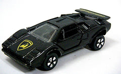 Playart - Lamborghini Countach LP500S (opening doors!)