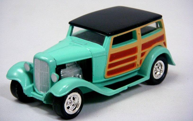  Johnny Lightning Red Card Series Finks Speedwagon Model A Ford Hot Rod