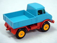 Matchbox Regular Wheels - Mercedes-Benz Unimog