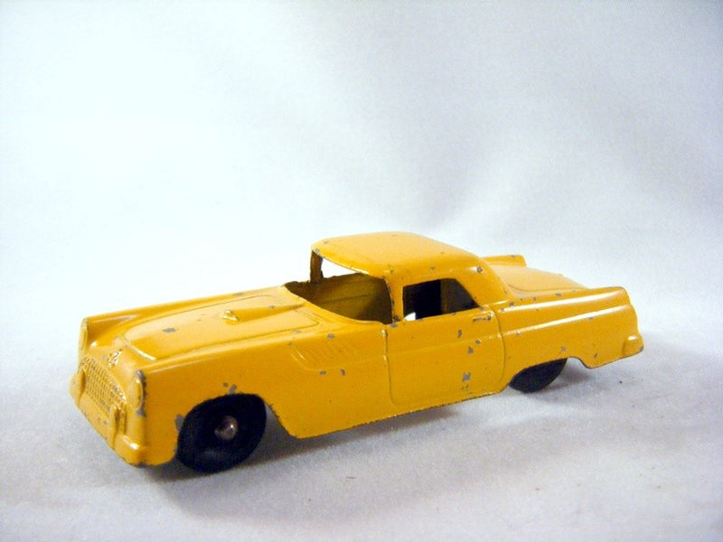 TootsieToy 1955 Ford Thunderbired (1955)