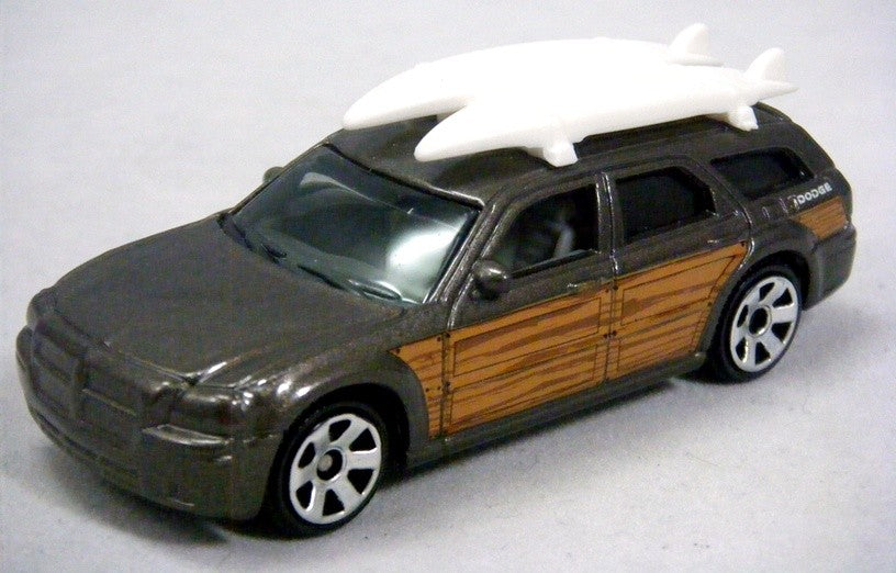 Matchbox Dodge Magnum Surf Woody