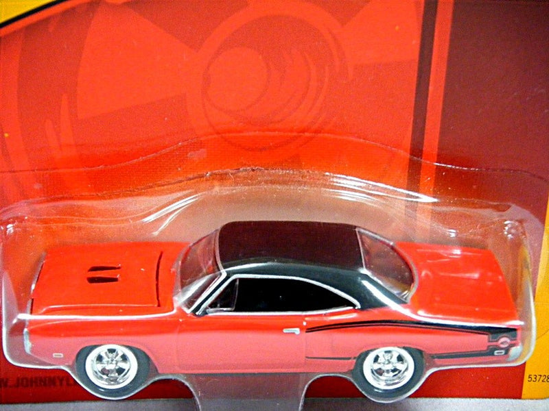 Johnny Lightning Forever 64 1970 Dodge Super Bee