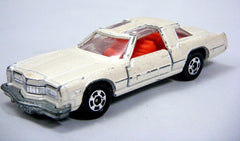 Tomica (F64) Oldsmobile Toronado XSR 