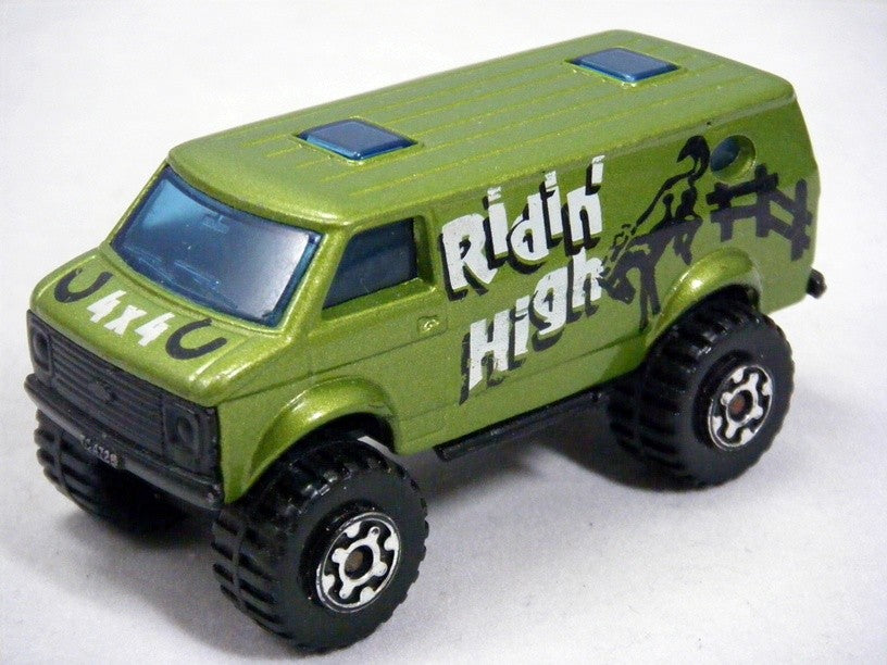 Matchbox - Ridin' High Chevy Van 4x4