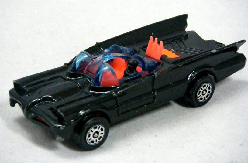 Corgi Juniors (69A-1) Batmobile