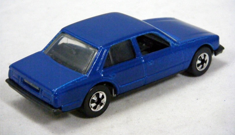 Hot Wheels - Peugeot 505 Sedan