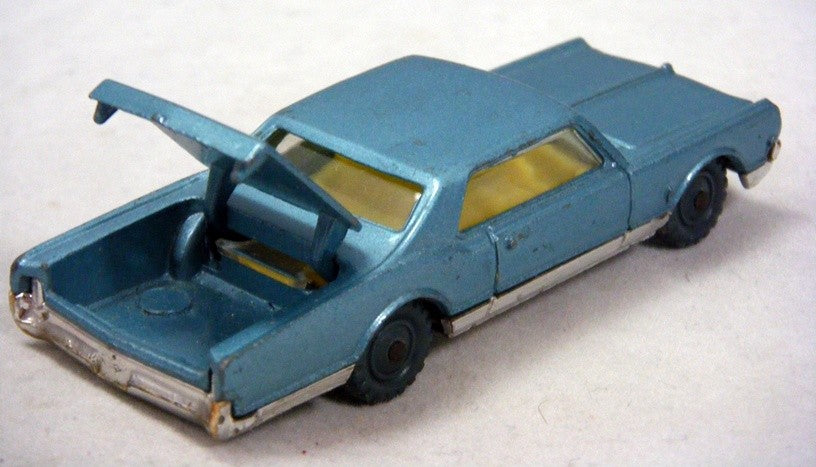 Husky - Oldsmobile Starfire  