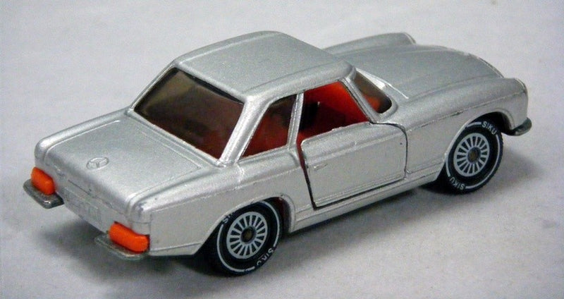 Siku (1073) Mercedes-Benz 230 SL 