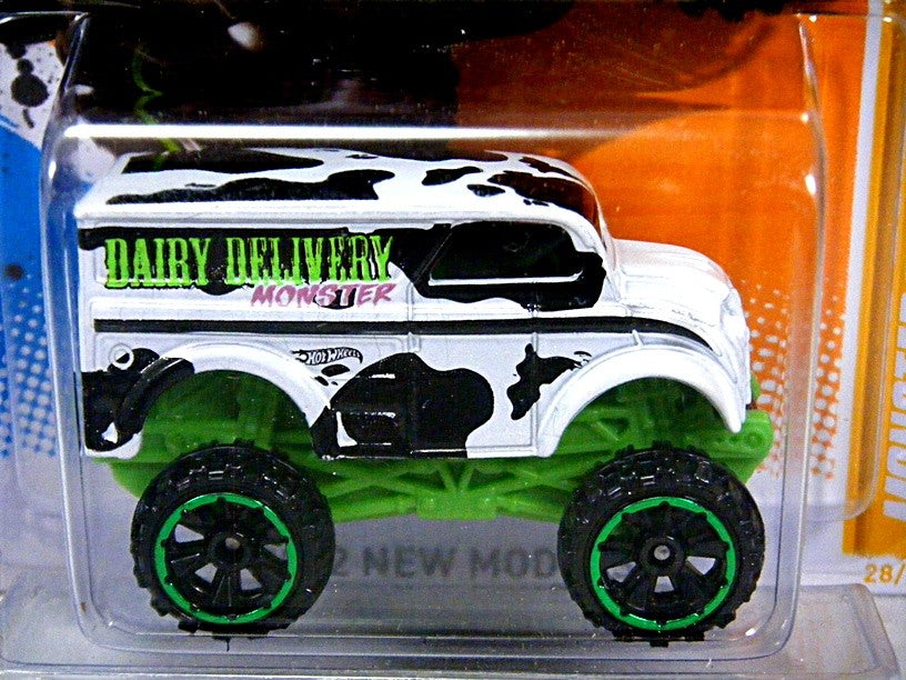 Hot Wheels - Divco Dairy Delivery 4x4 Milk Truck