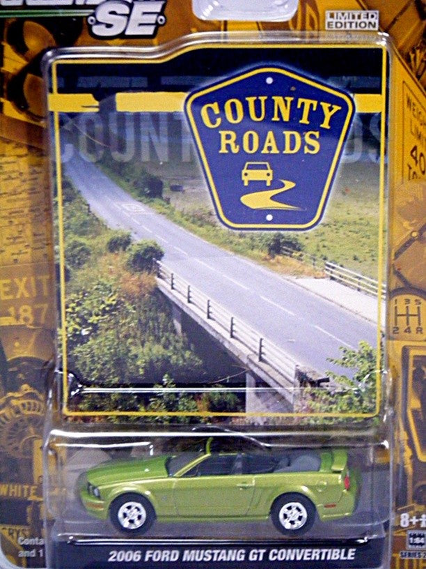 Greenlight County Roads - 2006 Ford Mustang GT Convertible