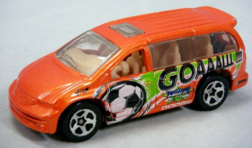 Hot Wheels - Dodge Caravan Soccer Mom Minivan