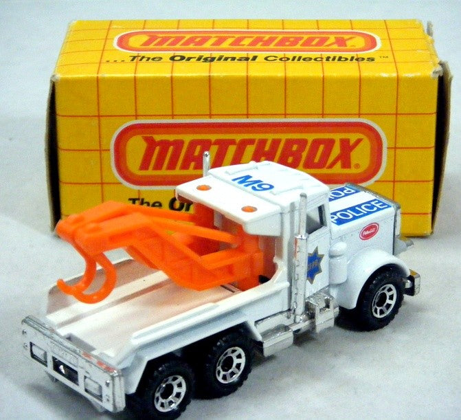 Matchbox Peterbilt HD Police Tow Truck - Wrecker