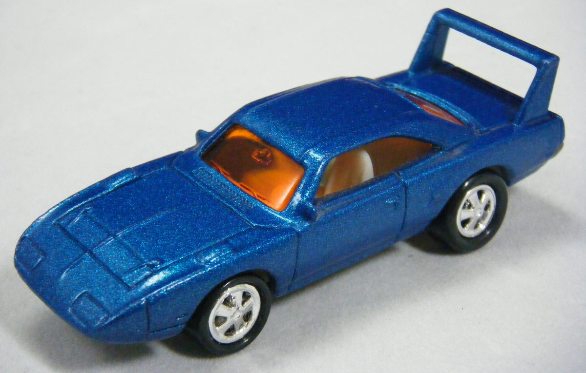 Johnny Lightning Speed Rebels 1970 Plymouth Superbird - Wing Thing