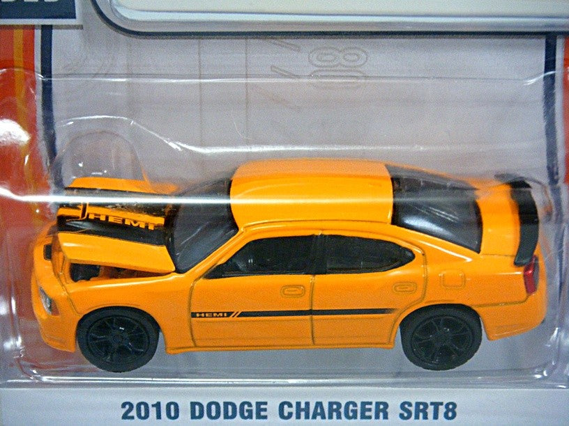 Greenlight GL Muscle - 2010 Dodge Charger SRT8