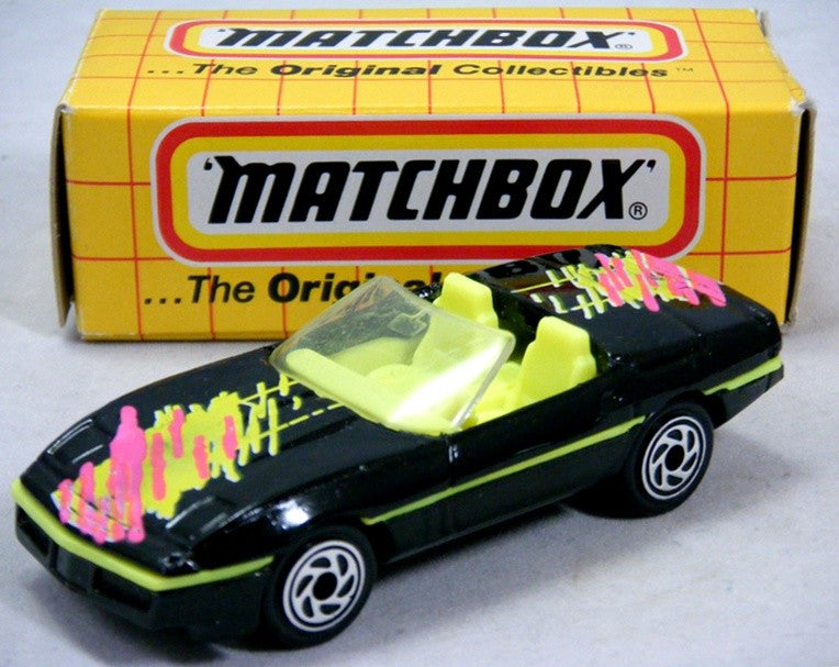 Matchbox Chevrolet Corvette C4 Convertible - Silver Wheels