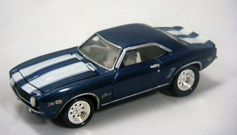 Johnny Lightning Popular Hot Rodding 1969 Chevrolet Camaro